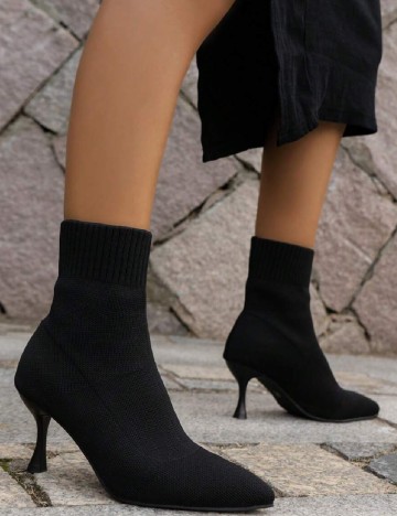 
						Botine SHEIN, negru