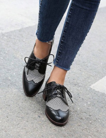 
						Pantofi SHEIN, negru