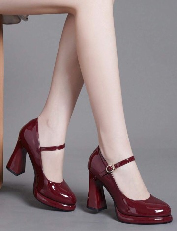 
						Pantofi SHEIN, visiniu