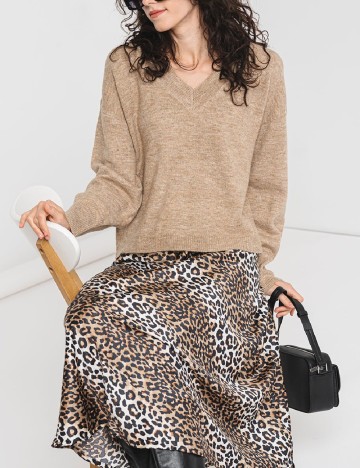 
						Pulover Vero Moda, maro
