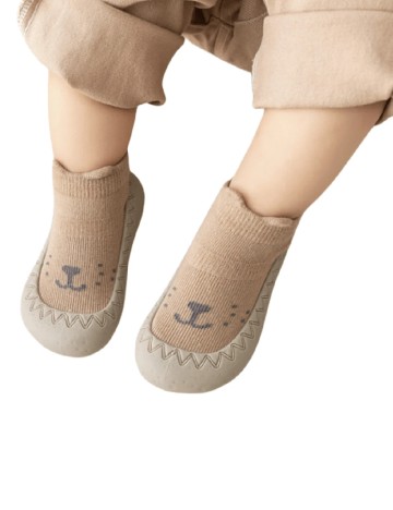 
						Papuci de Casa Shein Kids, maro