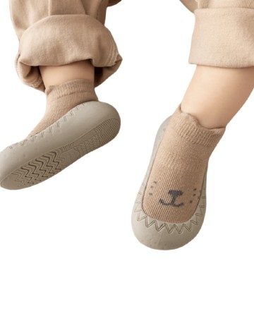 Papuci de Casa Shein Kids, maro