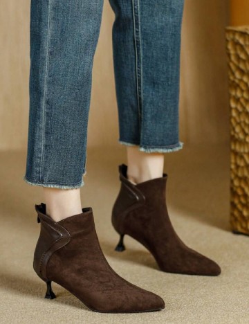 
						Botine SHEIN, maro
