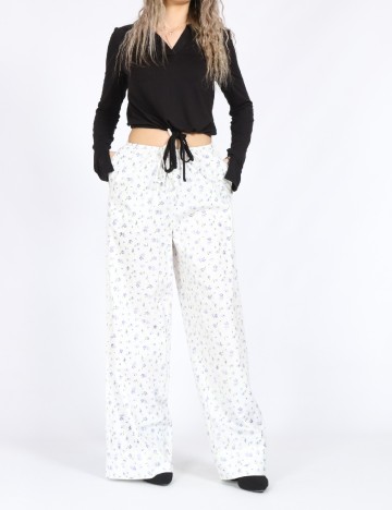 
						Pantaloni Vero Moda, alb
