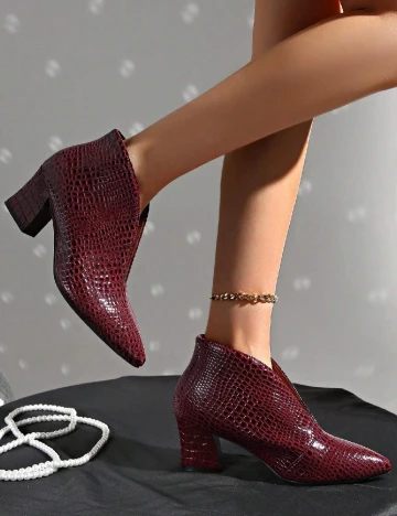Pantofi SHEIN, visiniu