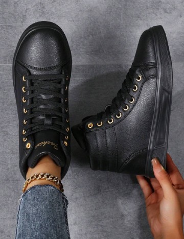 
						Adidasi SHEIN, negru