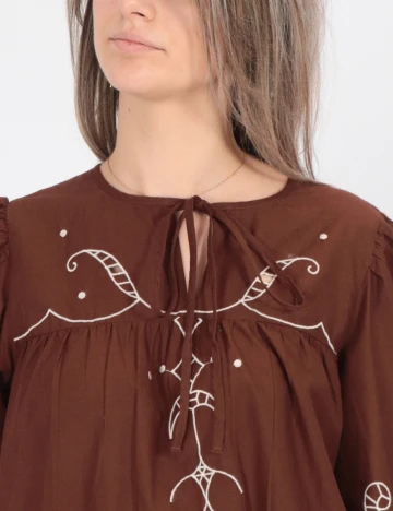 Bluza Vero Moda, maro