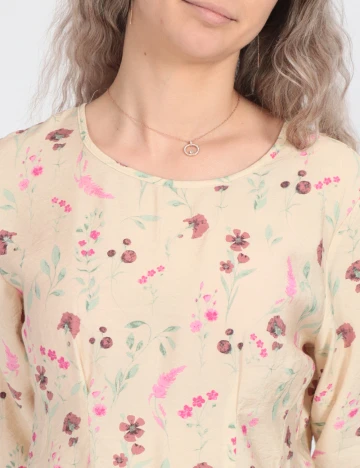 Bluza Vero Moda, crem