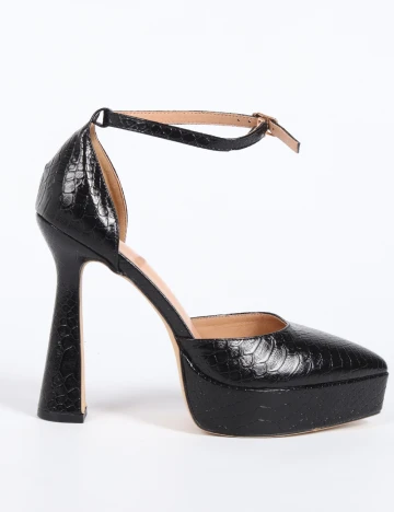 Pantofi SHEIN, negru