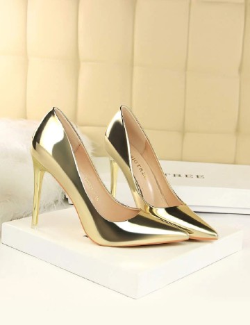 
						Pantofi SHEIN, galben