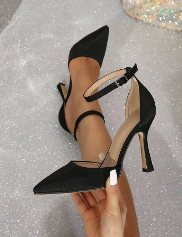 Pantofi SHEIN, negru Negru