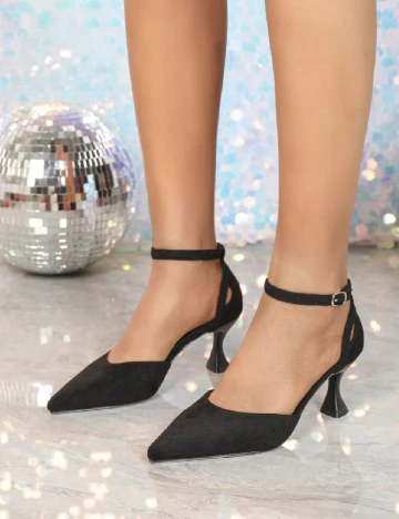 Pantofi SHEIN, negru