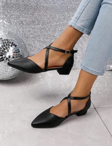 Pantofi SHEIN, negru