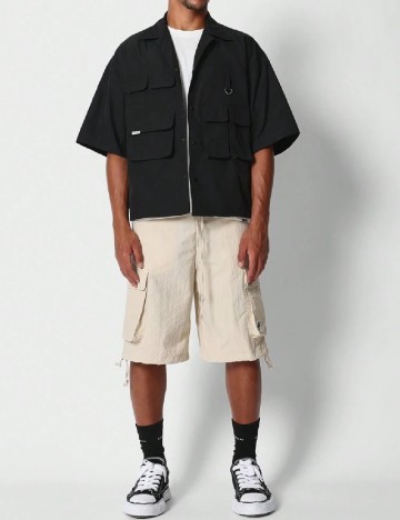 
						Pantaloni scurti SUMWON, crem