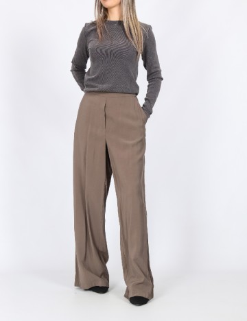 
						Pantaloni Vero Moda, maro