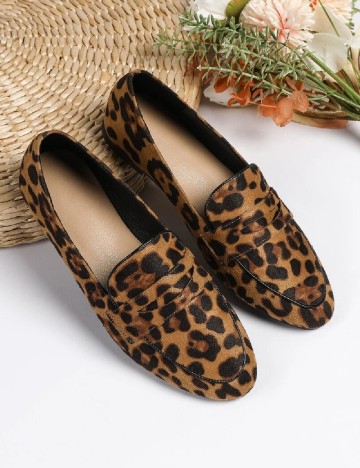 
						Mocasini SHEIN, animal print
