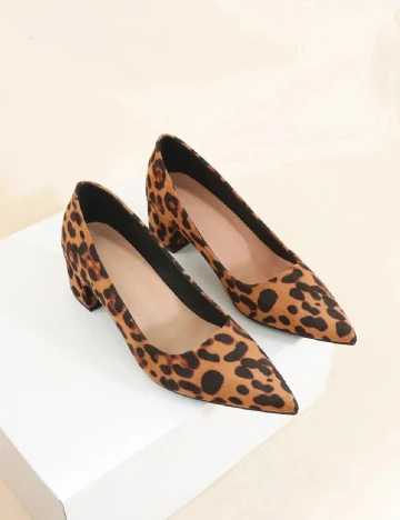 Pantofi SHEIN, animal print