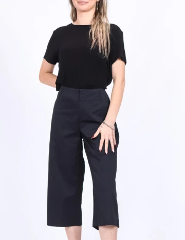 Pantaloni scurti Vero Moda, negru Negru