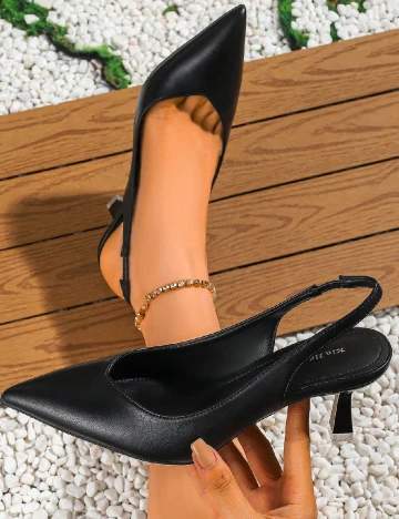 Pantofi SHEIN, negru