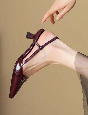 Pantofi SHEIN, visiniu