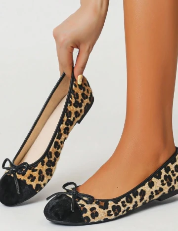 Balerini SHEIN, animal print