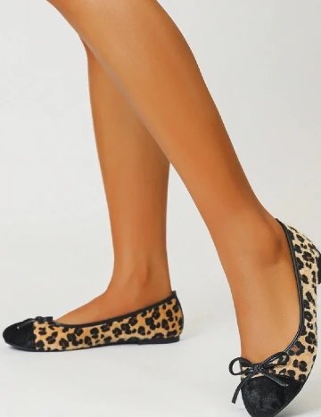 Balerini SHEIN, animal print