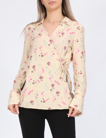 
						Camasa Vero Moda, crem