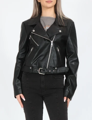 Jacheta Only, negru
