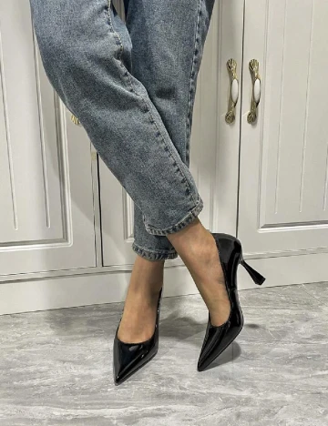 Pantofi SHEIN, negru Negru