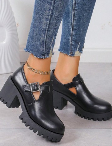 
						Pantofi SHEIN, negru