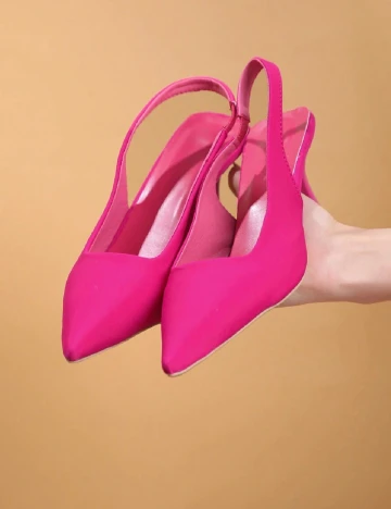 Pantofi SHEIN, roz