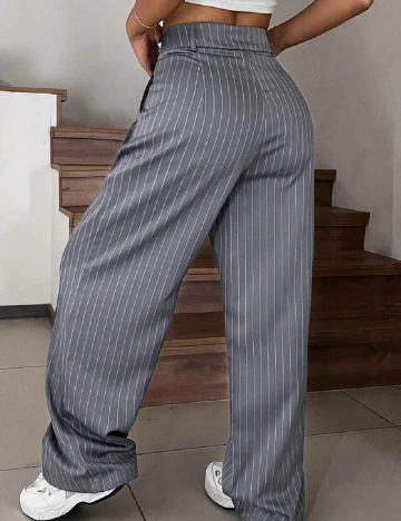 Pantaloni SHEIN, gri