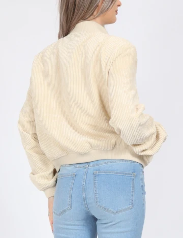 Jacheta Vero Moda, crem