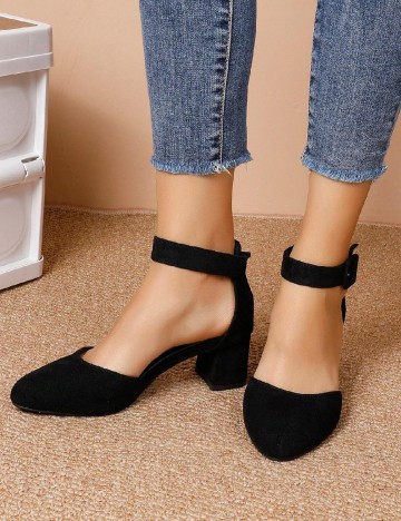 
						Pantofi SHEIN, negru