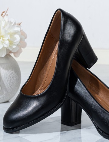 Pantofi SHEIN, negru