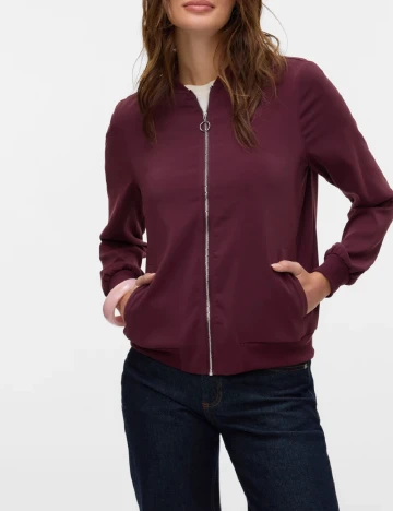 Jacheta Vero Moda, visiniu