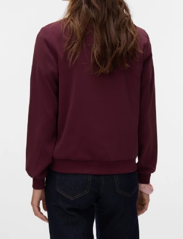 Jacheta Vero Moda, visiniu