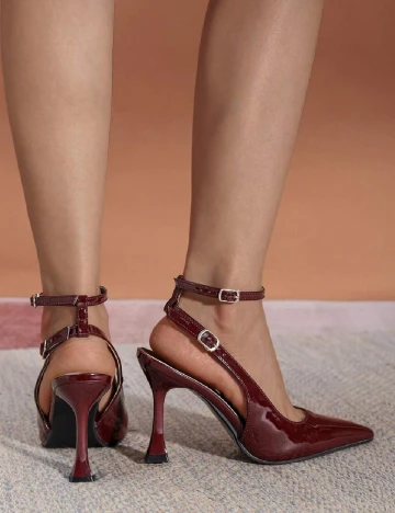 Pantofi SHEIN, visiniu