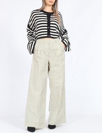 
						Pantaloni Vero Moda, crem/verde