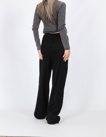
						Pantaloni Vero Moda, negru
