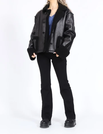 Jacheta Noisy May, negru Negru