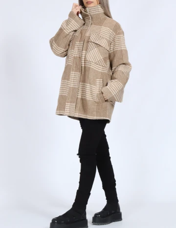 Jacheta Vero Moda, maro
