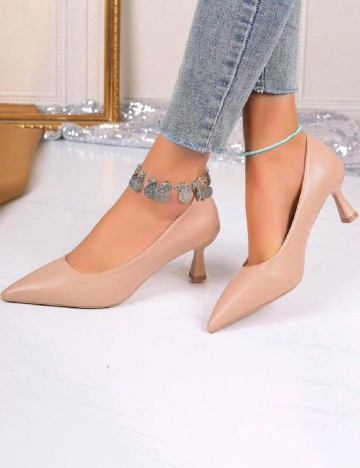 
						Pantofi SHEIN, crem