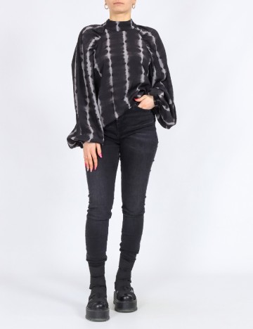 
						Camasa Only, negru