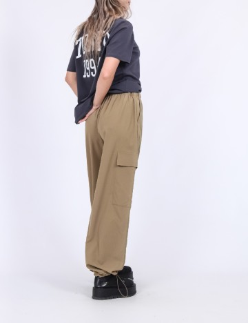 Pantaloni Only, maro