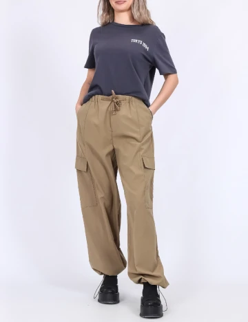 Pantaloni Only, maro