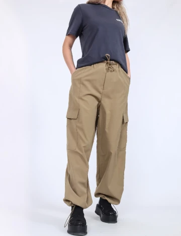 Pantaloni Only, maro