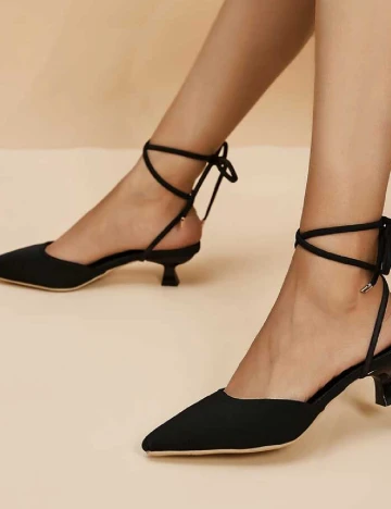 Pantofi SHEIN, negru