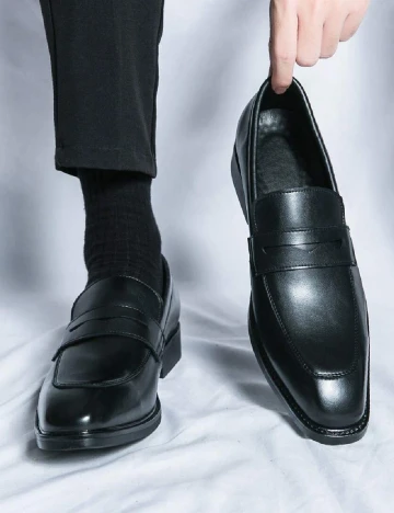 Pantofi SHEIN, negru Negru