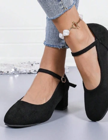 Pantofi SHEIN, negru
